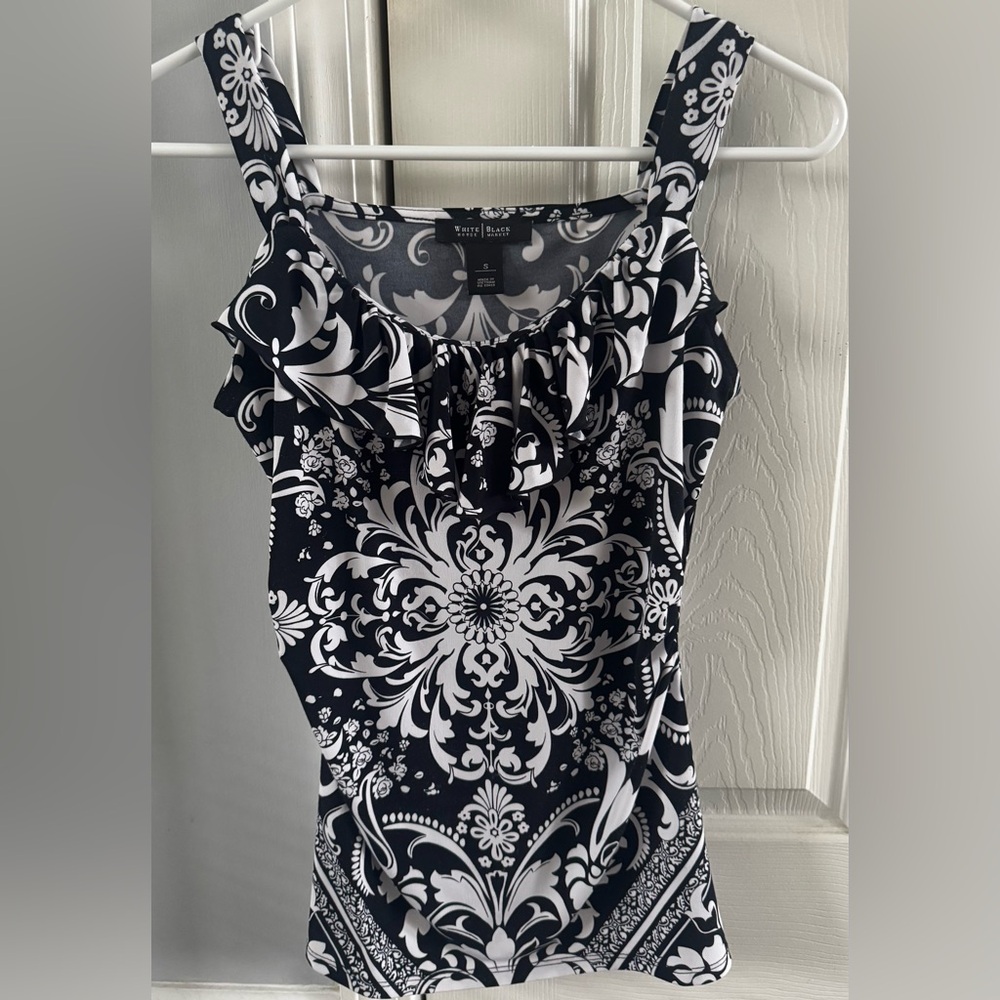 White House Black Market Black White Ruffle Top Small